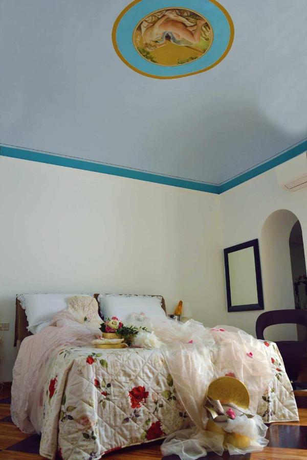 Beb Cornelia Bed & Breakfast Atri Exterior foto