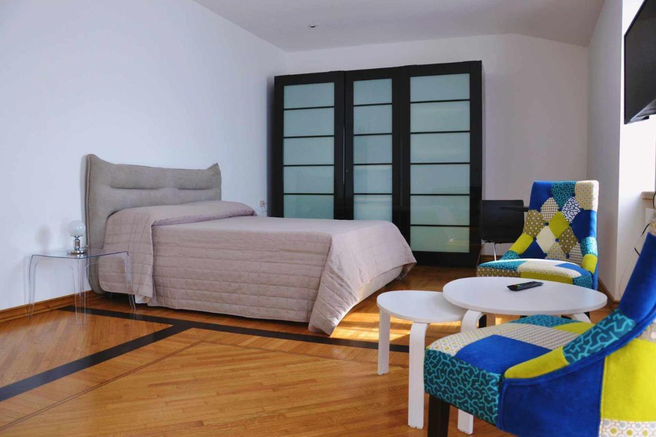 Beb Cornelia Bed & Breakfast Atri Exterior foto